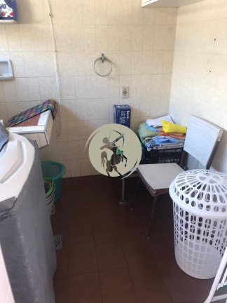 Imagem Casa com 3 Quartos à Venda, 280 m² em Gonzaga - Santos Imagem Casa com 3 Quartos à Venda, 280 m² em Gonzaga - Santos