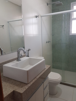 Imagem Apartamento com 3 Quartos para Alugar, 135 m² em Centro - Guarapari