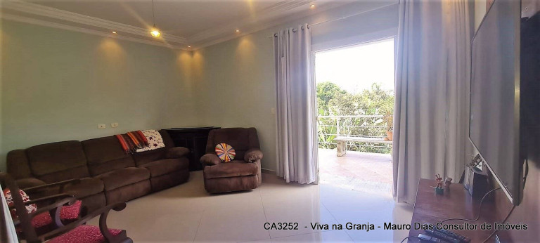 Imagem Casa com 5 Quartos à Venda, 1.006 m² em Vila Hortência - Cotia Imagem Casa com 5 Quartos à Venda, 1.006 m² em Vila Hortência - Cotia