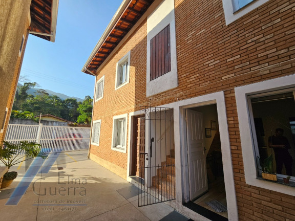Imagem Apartamento com 2 Quartos à Venda, 50 m² em Centro - Ubatuba