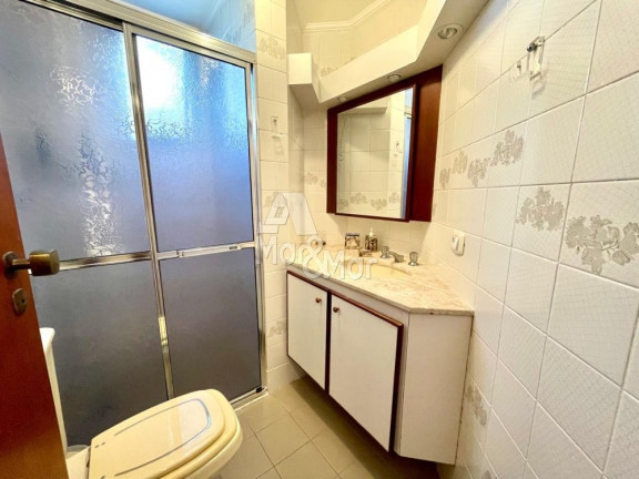Imagem Apartamento com 3 Quartos à Venda, 100 m² em Pitangueiras - Guarujá Imagem Apartamento com 3 Quartos à Venda, 100 m² em Pitangueiras - Guarujá