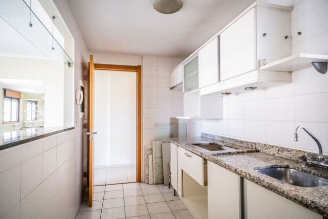 Imagem Apartamento com 2 Quartos à Venda, 87 m² em Passo Da Areia - Porto Alegre
