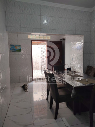 Imagem Casa com 4 Quartos à Venda,  em Bom Futuro - Fortaleza