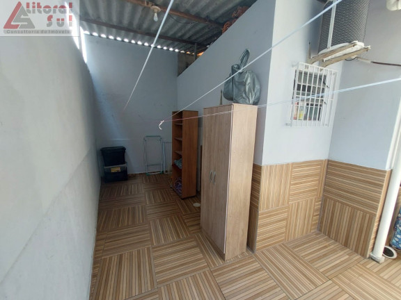 Casa com 2 Quartos à Venda, 109 m² em Guilhermina - Praia Grande