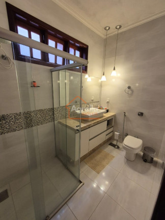 Imagem Casa com 3 Quartos à Venda, 300 m² em Jardim Jacira - Mogi Guaçu Imagem Casa com 3 Quartos à Venda, 300 m² em Jardim Jacira - Mogi Guaçu