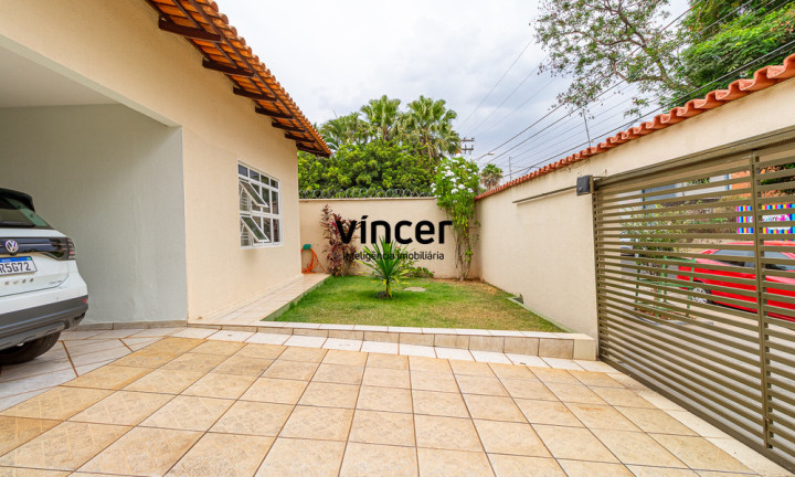 Imagem Casa com 3 Quartos à Venda, 218 m² em Jardim América - Goiânia Imagem Casa com 3 Quartos à Venda, 218 m² em Jardim América - Goiânia