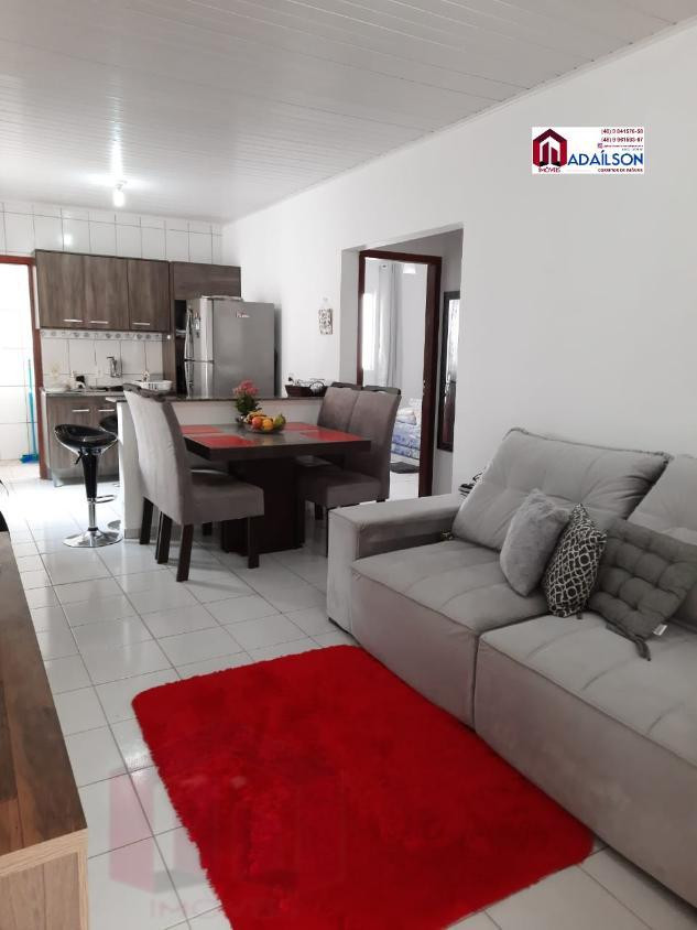 Imagem Imóvel com 2 Quartos à Venda, 200 m² Imagem Imóvel com 2 Quartos à Venda, 200 m²