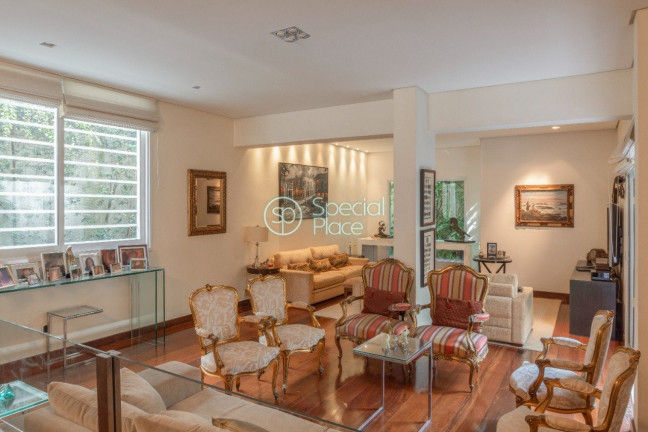 Imagem Casa com 4 Quartos à Venda ou Locação, 300 m² em Jardim Europa - São Paulo Imagem Casa com 4 Quartos à Venda ou Locação, 300 m² em Jardim Europa - São Paulo