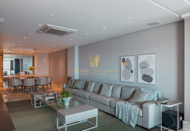 Imagem Apartamento com 3 Quartos à Venda, 316 m² em Centro - Balneário Camboriú Imagem Apartamento com 3 Quartos à Venda, 316 m² em Centro - Balneário Camboriú