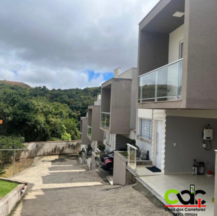 Imagem Casa com 3 Quartos à Venda, 122 m² em Jardim Vitória - Poços De Caldas
