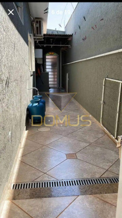 Imagem Casa com 3 Quartos à Venda, 110 m² em Vila Monte Alegre - Ribeirão Preto Imagem Casa com 3 Quartos à Venda, 110 m² em Vila Monte Alegre - Ribeirão Preto
