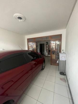 Imagem Casa com 6 Quartos à Venda, 250 m² em Ponto Novo - Aracaju Imagem Casa com 6 Quartos à Venda, 250 m² em Ponto Novo - Aracaju