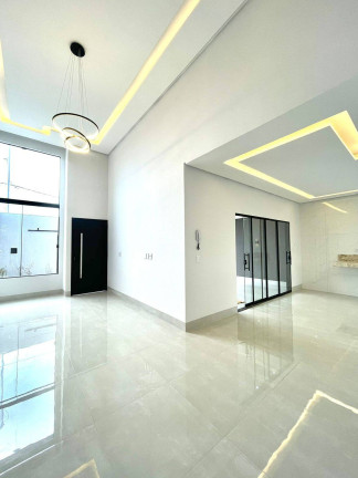 Imagem Casa com 3 Quartos à Venda, 200 m² em Residencial Campos Do Jordão - Anápolis