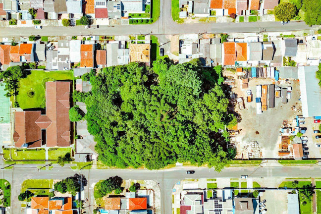 Imagem Terreno à Venda, 2.189 m² em Pinheirinho - Curitiba