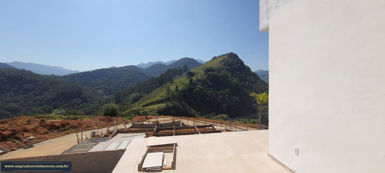 Imagem Casa com 1 Quarto à Venda, 400 m² em Campo Grande - Rio De Janeiro