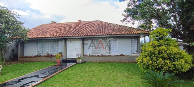 Casa com 5 Quartos à Venda, 470 m² em Bonsucesso - Guarapuava