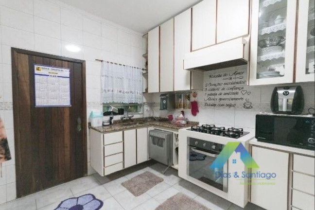 Imagem Sobrado com 3 Quartos à Venda, 205 m² em Jardim Clímax - São Paulo