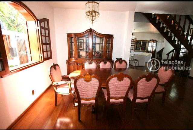 Imagem Casa com 4 Quartos para Alugar, 422 m² em Mangabeiras - Belo Horizonte Imagem Casa com 4 Quartos para Alugar, 422 m² em Mangabeiras - Belo Horizonte
