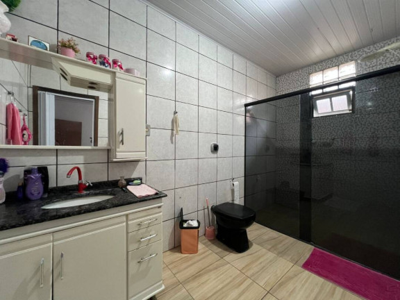 Imagem Casa com 3 Quartos à Venda, 180 m² em Centro - Balneário Barra Do Sul