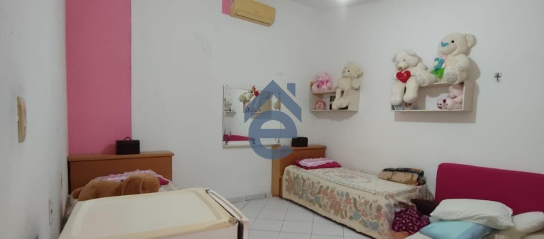 Imagem Casa com 4 Quartos à Venda, em Levada - Maceió Imagem Casa com 4 Quartos à Venda, em Levada - Maceió