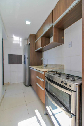 Imagem Imóvel com 2 Quartos à Venda, 59 m² em Vila Nova - Porto Alegre