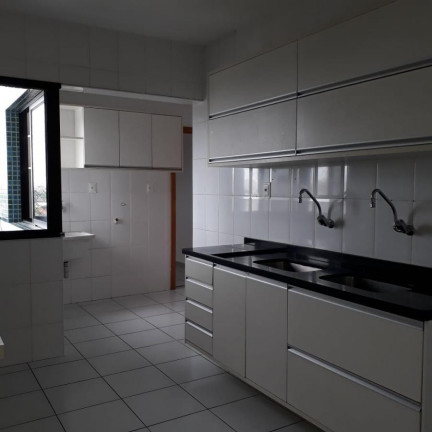 Imagem Apartamento com 4 Quartos à Venda, 143 m² em Caminho Das árvores - Salvador