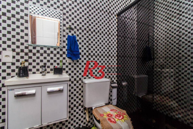 Imagem Casa com 2 Quartos à Venda, 180 m² em Marapé - Santos