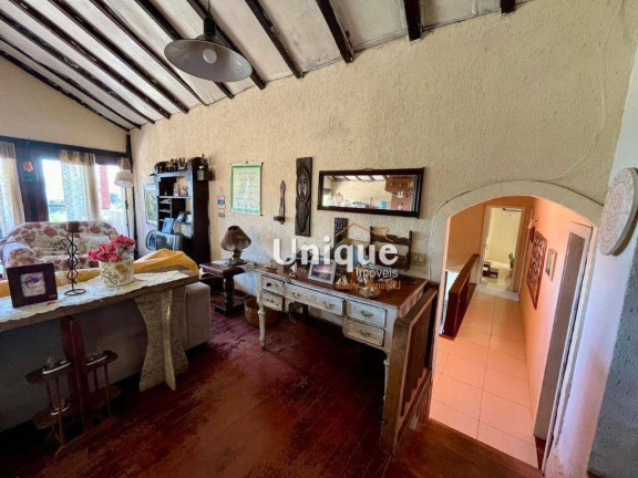Imagem Casa com 9 Quartos à Venda, 315 m² em Ferradurinha - Armação Dos Búzios