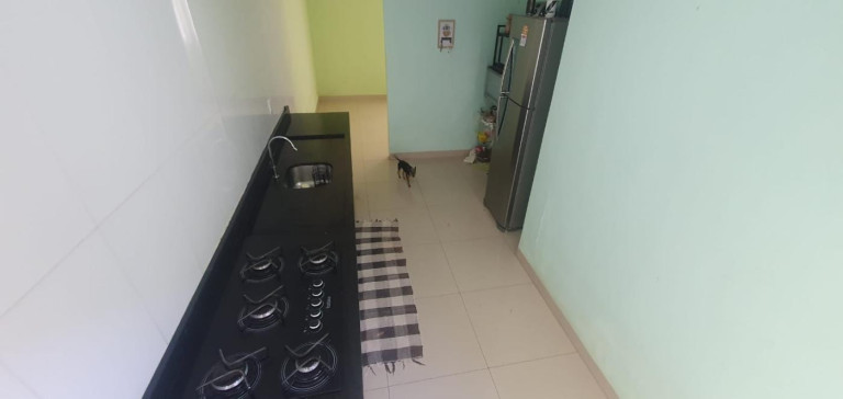 Imagem Casa com 2 Quartos à Venda, 200 m² em Jardim Universitário - Cuiabá