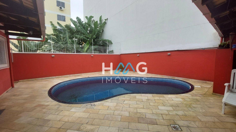 Imagem Casa com 3 Quartos à Venda, 200 m² em Meia Praia - Itapema Imagem Casa com 3 Quartos à Venda, 200 m² em Meia Praia - Itapema