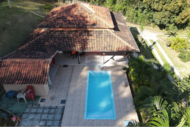 Imagem Imóvel com 3 Quartos à Venda, 250 m² em Sampaio Correa - Saquarema