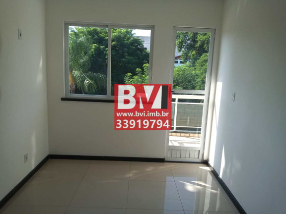 Imagem Casa com 3 Quartos à Venda, 100 m² em Vila Da Penha - Rio De Janeiro Imagem Casa com 3 Quartos à Venda, 100 m² em Vila Da Penha - Rio De Janeiro