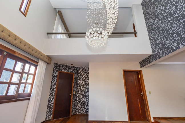 Imagem Casa com 4 Quartos à Venda, 470 m² em Abranches - Curitiba Imagem Casa com 4 Quartos à Venda, 470 m² em Abranches - Curitiba