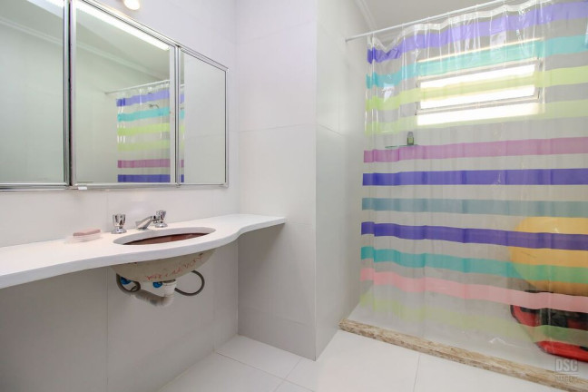 Imagem Casa com 3 Quartos à Venda, 246 m² em Ipanema - Porto Alegre
