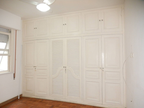Imagem Apartamento com 3 Quartos à Venda,  em Copacabana - Rio De Janeiro