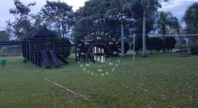 Imagem Terreno à Venda, 686 m² em Cacupé - Florianópolis