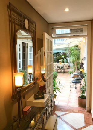 Imagem Casa com 4 Quartos à Venda, 471 m² em Ahú - Curitiba