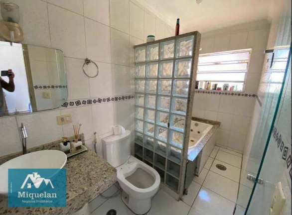 Imagem Casa com 5 Quartos à Venda, 250 m² em Vila Irmãos Arnoni - São Paulo