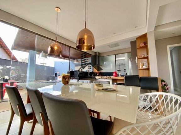 Imagem Casa com 3 Quartos à Venda, 160 m² em Vale Do Sol - Nova Lima