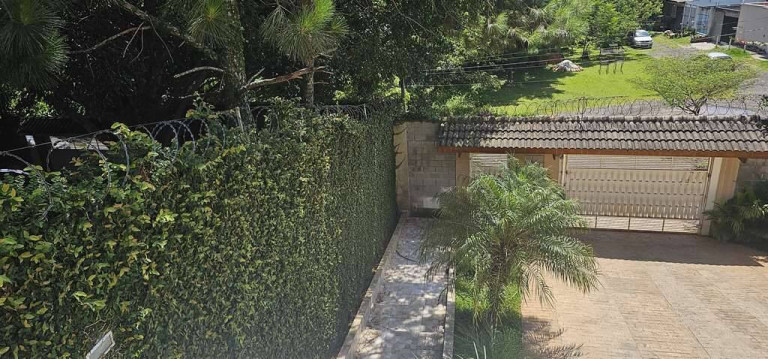 Imagem Casa com 3 Quartos à Venda, em Chácara Vale Do Rio Cotia - Carapicuíba Imagem Casa com 3 Quartos à Venda, em Chácara Vale Do Rio Cotia - Carapicuíba