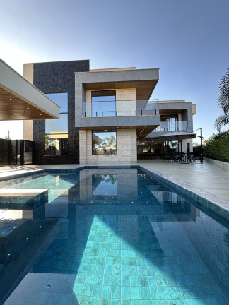 Imagem Casa com 3 Quartos à Venda, 384 m² em Residencial Parqville Jacarandá - Aparecida De Goiânia Imagem Casa com 3 Quartos à Venda, 384 m² em Residencial Parqville Jacarandá - Aparecida De Goiânia