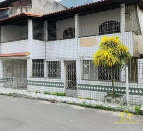 Casa com 6 Quartos à Venda, 150 m² em Glória - Vila Velha