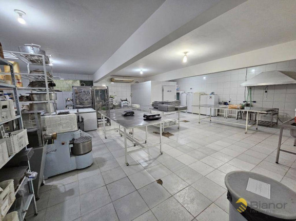 Imagem Ponto Comercial à Venda, 300 m² em Glória - Blumenau Imagem Ponto Comercial à Venda, 300 m² em Glória - Blumenau