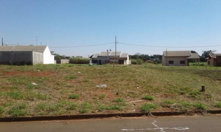 Terreno à Venda, 264 m² em Sabáudia