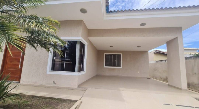 Casa com 3 Quartos à Venda, 131 m² em Dunas Do Pero - Cabo Frio