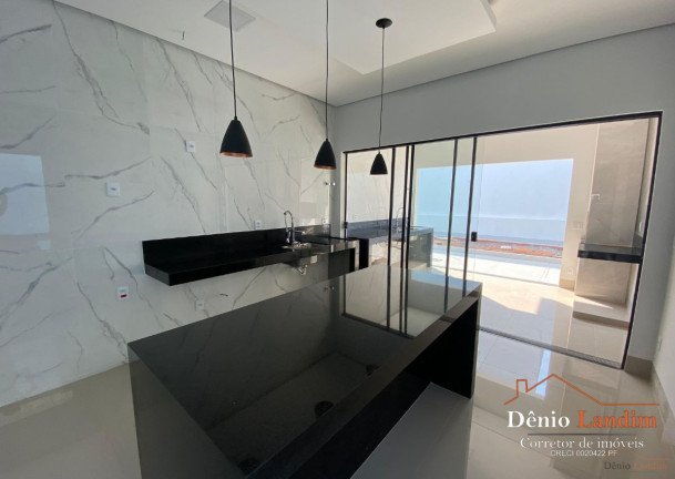 Imagem Casa com 3 Quartos à Venda, 185 m² em Todos Os Santos - Montes Claros