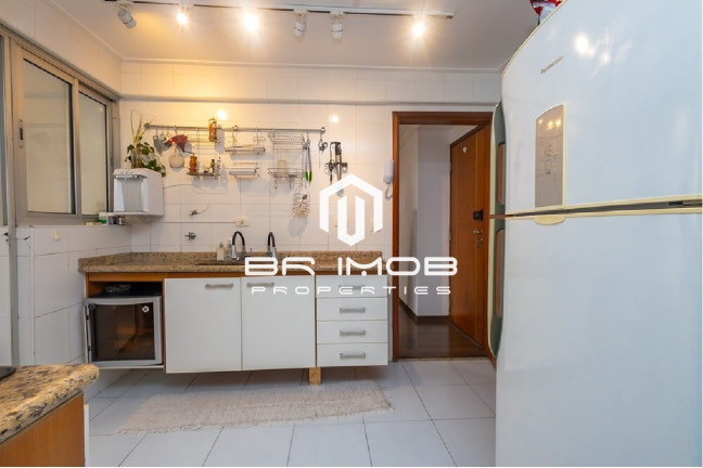 Imagem Imóvel com 2 Quartos à Venda, 79 m² em Pinheiros - São Paulo Imagem Imóvel com 2 Quartos à Venda, 79 m² em Pinheiros - São Paulo