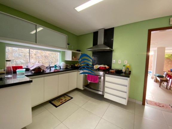 Imagem Casa com 4 Quartos à Venda, 340 m² em Centro - Lauro De Freitas Imagem Casa com 4 Quartos à Venda, 340 m² em Centro - Lauro De Freitas