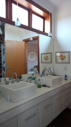 Imagem Casa com 4 Quartos à Venda, 360 m² em Jardim Das Nações - Taubaté Imagem Casa com 4 Quartos à Venda, 360 m² em Jardim Das Nações - Taubaté