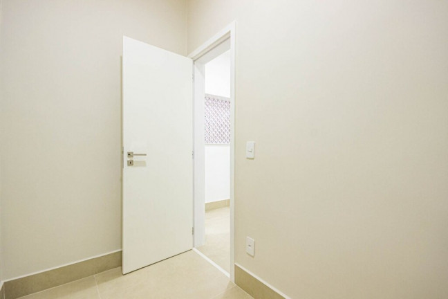 Imagem Imóvel com 3 Quartos à Venda, 100 m² em Copacabana - Rio De Janeiro